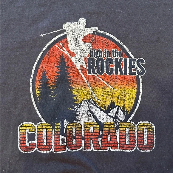 Colorado Graphic Tee - Picture 3 of 4